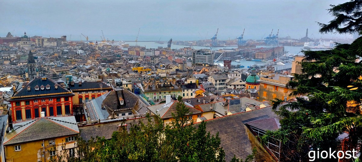 Genova, la superba.